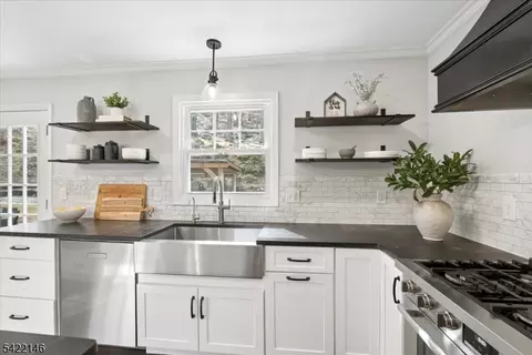 Kitchen - 94 Bald Eagle Rd, Hackettstown, NJ 07840 photo 4 of 4