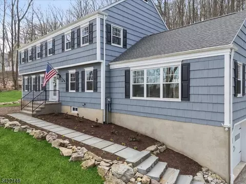Exterior - 94 Bald Eagle Rd, Hackettstown, NJ 07840 photo 2 of 4