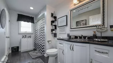 16 Forest Ter, Wayne, NJ 07470 photo 16