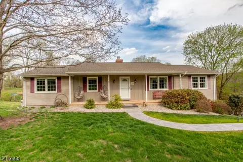 73 Bowne Station Rd, Stockton, NJ 08559