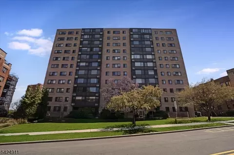 90 Prospect Ave, Hackensack, NJ 07601
