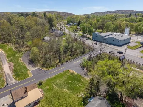 2 Maple Ln, Hampton Boro, NJ 08827 photo 7