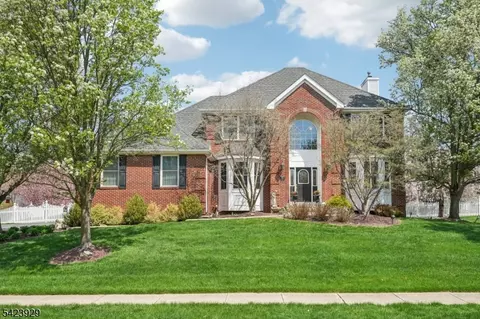 1913 Gary Rd, Stewartsville, NJ 08886