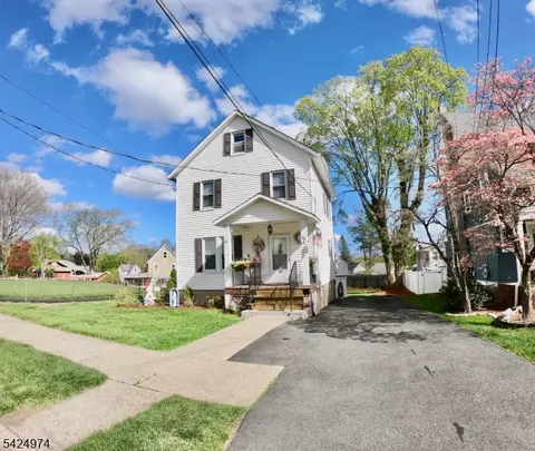 19 Ryerson Ave, Newton, NJ 07860