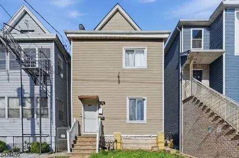 521 Maple Ave, Elizabeth, NJ 07202
