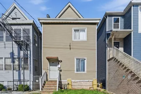 521 Maple Ave, Elizabeth, NJ 07202