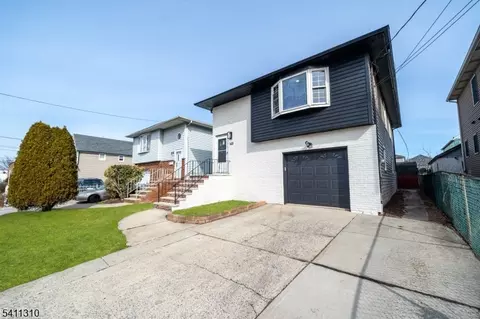 701 Mccandless Pl, Linden, NJ 07036