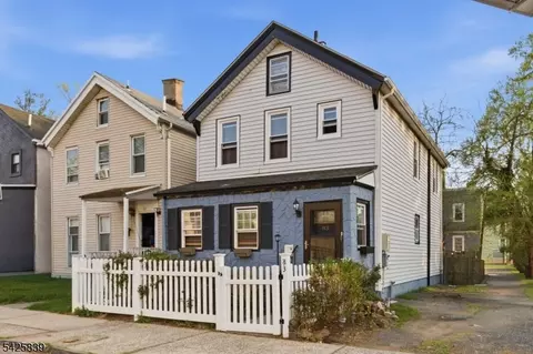 83 Hamilton St, East Orange, NJ 07017