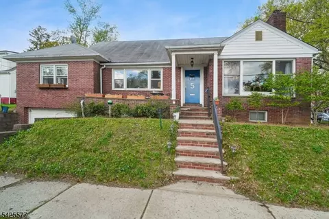 5 Swayze St, West Orange, NJ 07052
