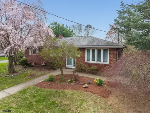 904 Sampson Ave, Phillipsburg, NJ 08865