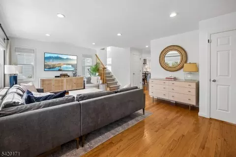 41 Milton Ave, Summit, NJ 07901 photo 5
