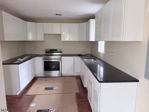 481 Windemere Ave # A, Mount Arlington, NJ 07856