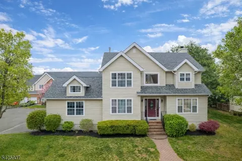82 Nostrand Rd, Hillsborough, NJ 08844