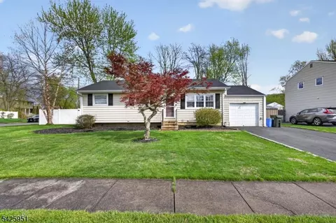 16 Devonshire Ter, Flanders, NJ 07836