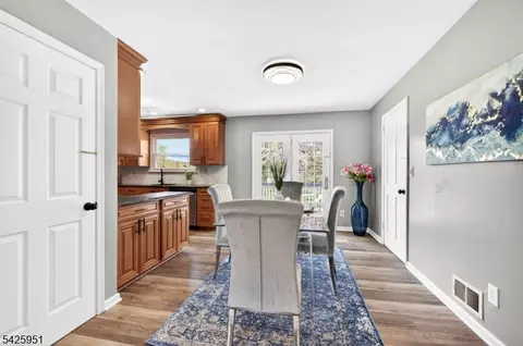16 Devonshire Ter, Flanders, NJ 07836 photo 11