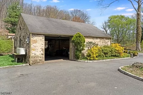 2 Mill Rd, Flanders, NJ 07836 photo 13