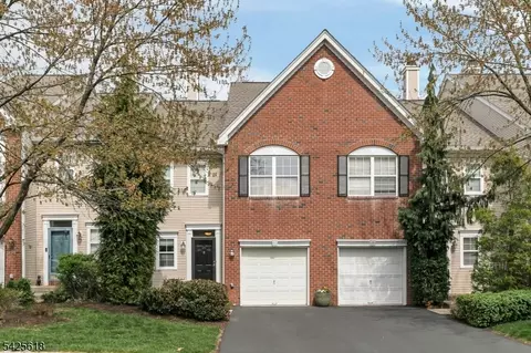 20 Hopkinson Ct, Basking Ridge, NJ 07920