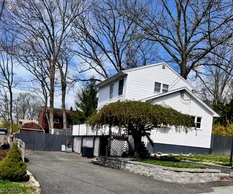 114 Tulsa Trl, Hopatcong, NJ 07843