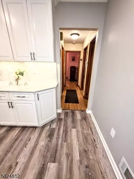 19 E 2nd St, Port Reading, NJ 07064 photo 14