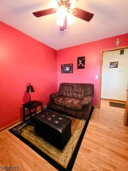 19 E 2nd St, Port Reading, NJ 07064 photo 6