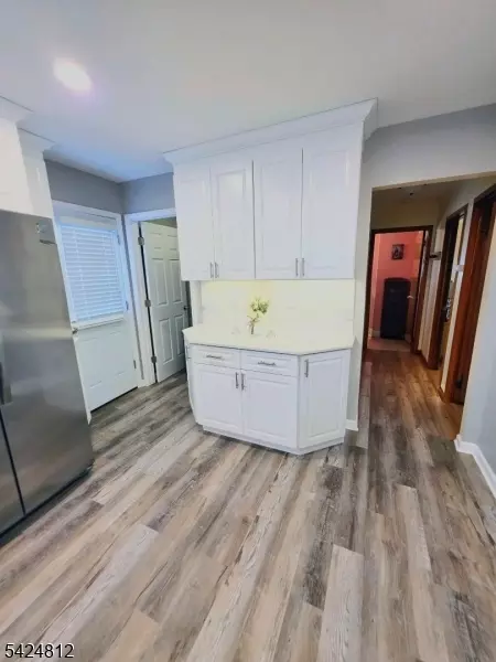 19 E 2nd St, Port Reading, NJ 07064 photo 15