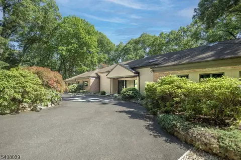 235 Mountainside Rd, Mendham Twp, NJ 07945
