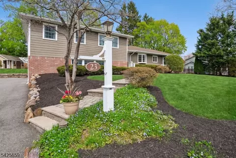 23 Crestview Ave, Madison, NJ 07940