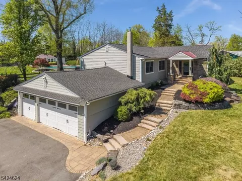 31 River Rd, Flemington, NJ 08822