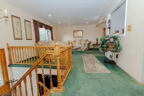 286 Harris Ave, Middlesex, NJ 08846 photo 17