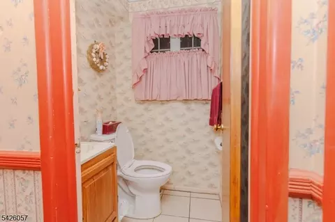 286 Harris Ave, Middlesex, NJ 08846 photo 23