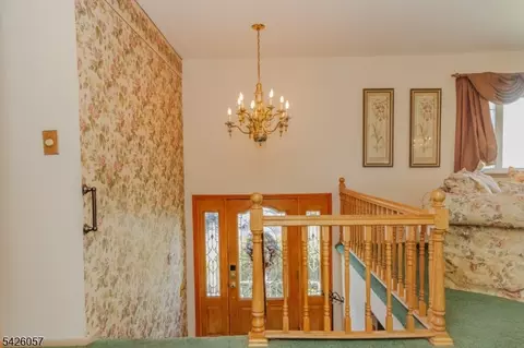 286 Harris Ave, Middlesex, NJ 08846 photo 4