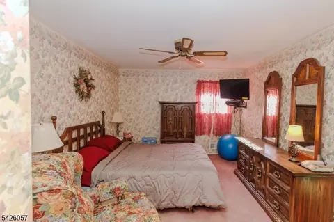 286 Harris Ave, Middlesex, NJ 08846 photo 15