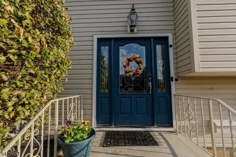 286 Harris Ave, Middlesex, NJ 08846 photo 3