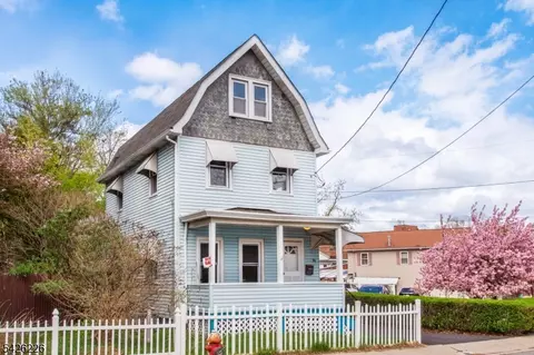 35 Boonton Ave, Butler, NJ 07405