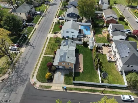 95 Calvert Ave E, Edison, NJ 08820 photo 45