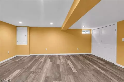 95 Calvert Ave E, Edison, NJ 08820 photo 36