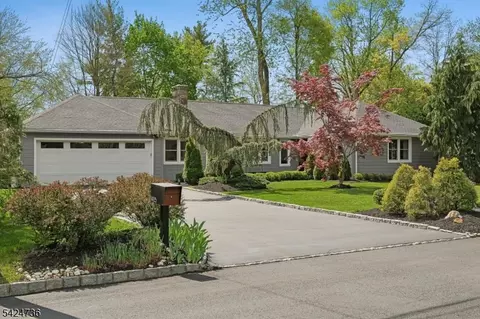 1485 Force Dr, Mountainside, NJ 07092