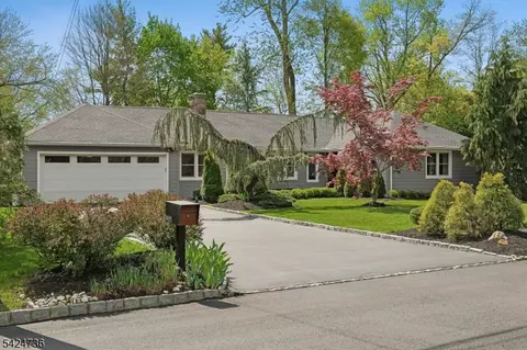 1485 Force Dr, Mountainside, NJ 07092