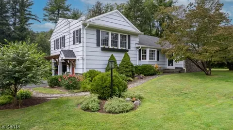 198 Village Rd, Harding Twp, NJ 07935