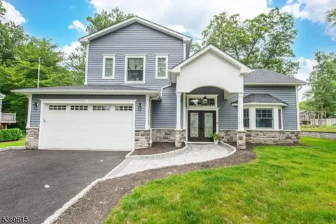 40 Lee Rd, Livingston, NJ 07039