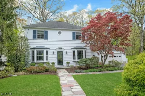 1437 Whipporwill Way, Mountainside, NJ 07092