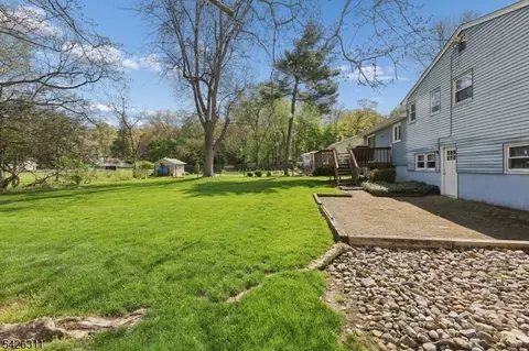 35 Robin Rd, Wayne, NJ 07470 photo 36