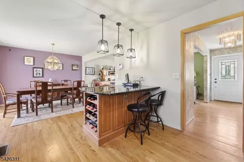 35 Robin Rd, Wayne, NJ 07470 photo 12