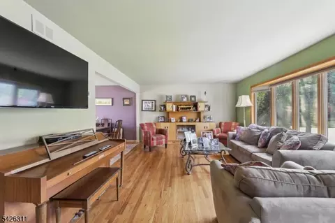 35 Robin Rd, Wayne, NJ 07470 photo 7