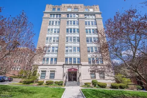 57 Union St #21, Montclair, NJ 07042