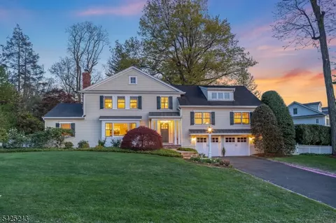 12 Hilltop Ter, Chatham Twp, NJ 07928