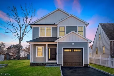 21 Spruce St, Cranford, NJ 07016