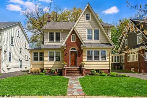 173 Garfield Pl, Maplewood, NJ 07040