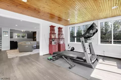 Entry Way - 36 Coppergate Dr, Basking Ridge, NJ 07920 photo 2 of 4