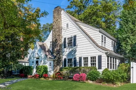712 Forest Ave, Westfield, NJ 07090
